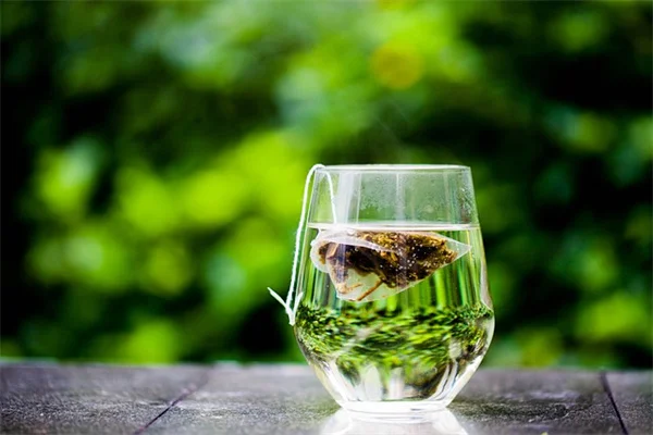 専門家が教える、春に絶対切ってはいけない植物4種